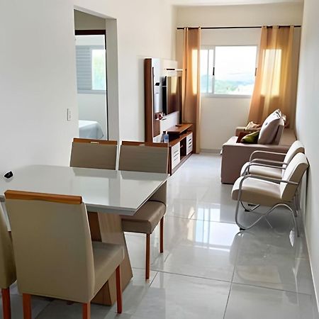 202- Apartamento De 2 Quartos Para Ate 5 Hospedes Patos de Minas Buitenkant foto