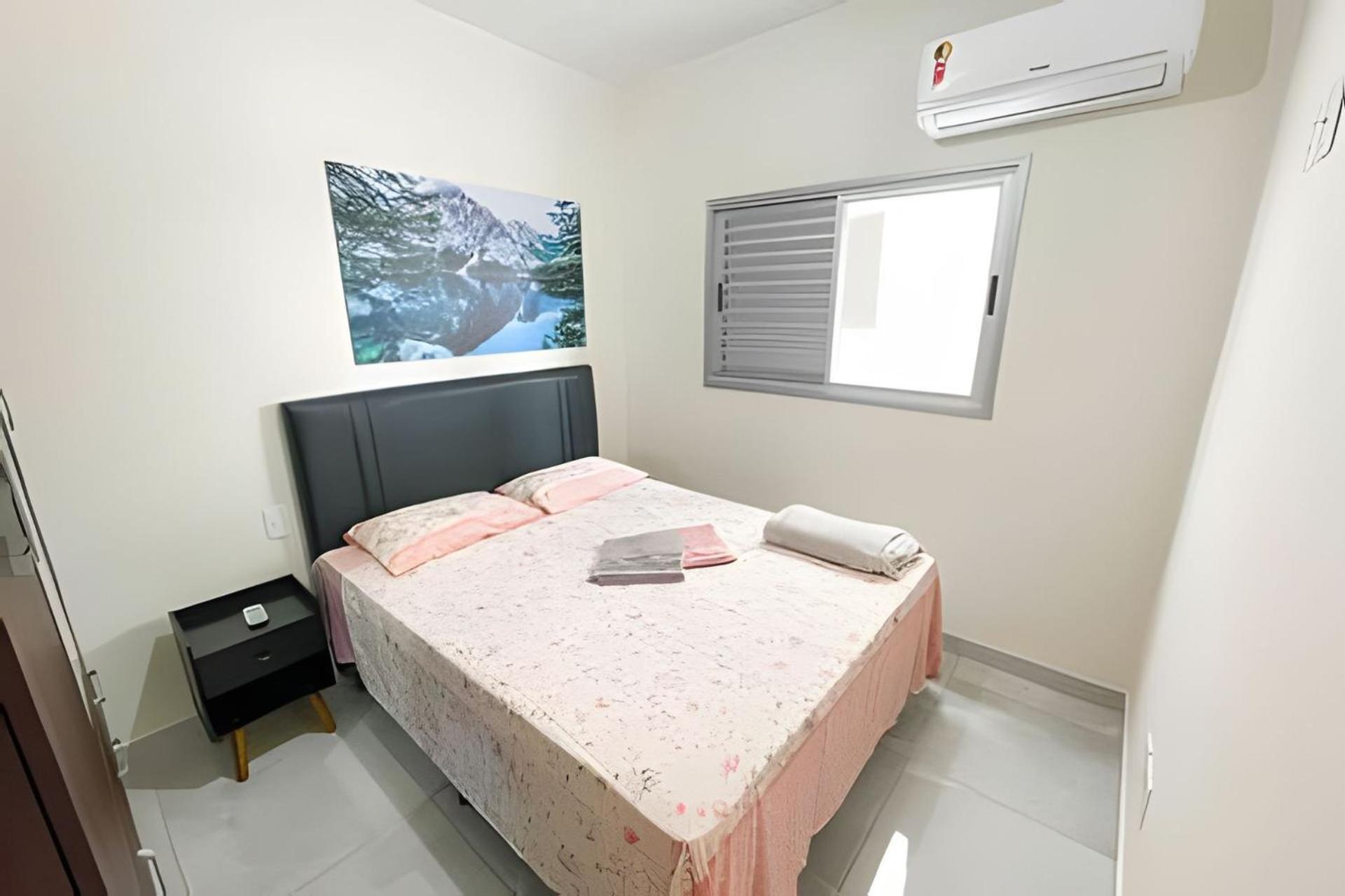 202- Apartamento De 2 Quartos Para Ate 5 Hospedes Patos de Minas Buitenkant foto